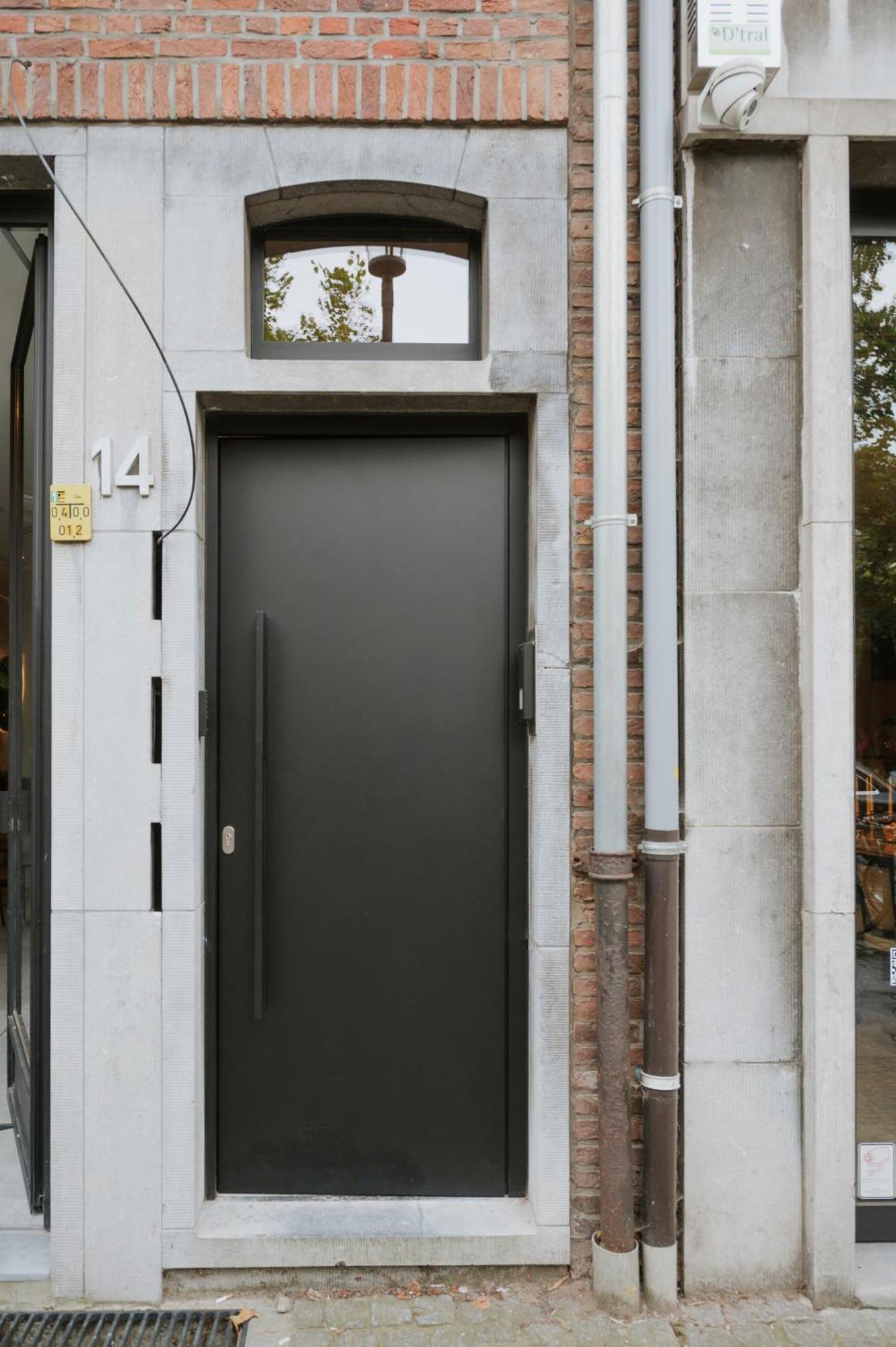 Ferienwohnung Shway - The Proof Reader Antwerpen Exterior foto